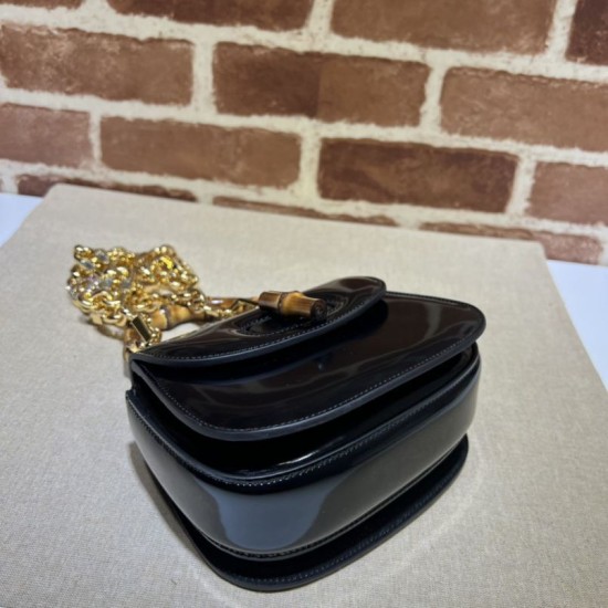 Replica Borsa Gucci Bamboo 1947 mini con manico superiore 686864 Nera