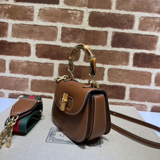 Replica Borsa Gucci Bamboo 1947 mini con manico superiore 686864 Claret