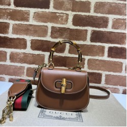 Replica Borsa Gucci Bamboo 1947 mini con manico superiore 686864 Claret