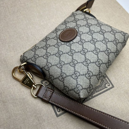 Replica Borsa Messenger Gucci con Interlocking G 723306 Marrone