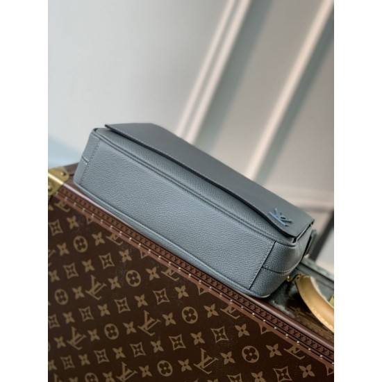 Replica Louis Vuitton Distretto PM Taiga Borsa M30851