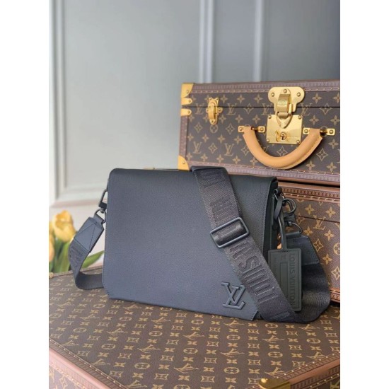 Replica Louis Vuitton Takeoff Messenger LV Aerogramma M57080