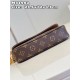 Replica Portafoglio Louis Vuitton su catena Ivy Monogram M81911