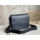 Replica Borsa Louis Vuitton District PM Damier Grafite N42710