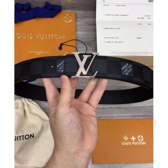 Replica Cintura reversibile Louis Vuitton con iniziali LV da 40 mm nera
