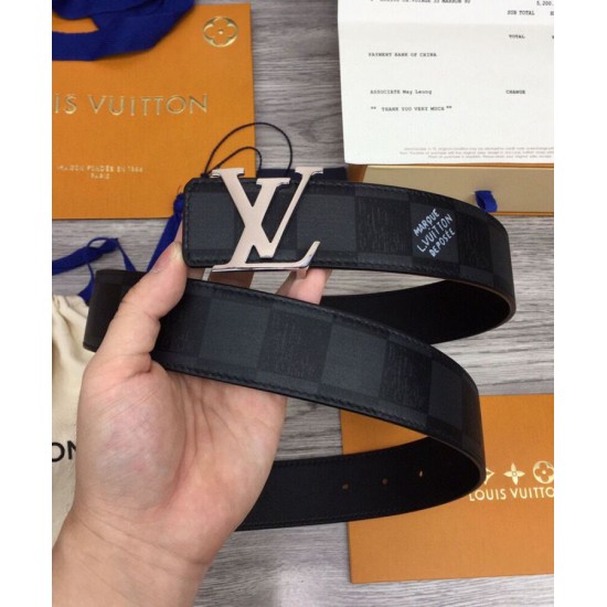 Replica Cintura reversibile Louis Vuitton con iniziali LV da 40 mm nera