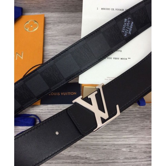 Replica Cintura reversibile Louis Vuitton con iniziali LV da 40 mm nera