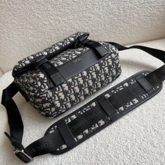 Replica Borsa a tracolla jacquard Dior Explorer Dior Oblique nera