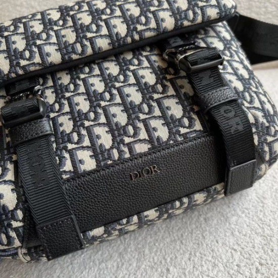 Replica Borsa a tracolla jacquard Dior Explorer Dior Oblique nera