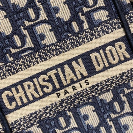 Replica Dior Mini Book Tote Phone Borsa con ricamo Dior Oblique blu