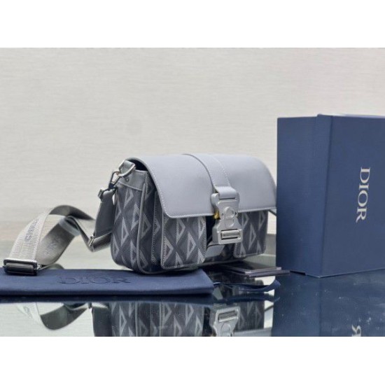 Replica Dior Hit the Road CD Diamond Canvas Messenger Borsa da uomo grigia