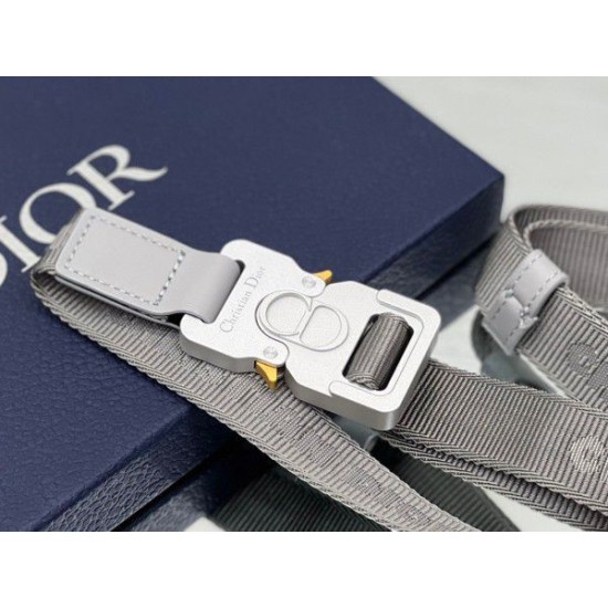 Replica Dior Mini Saddle CD Diamond Canvas Borsa da uomo grigia Replica Dior Mini Saddle CD Diamond Canvas Borsa da uomo grigia