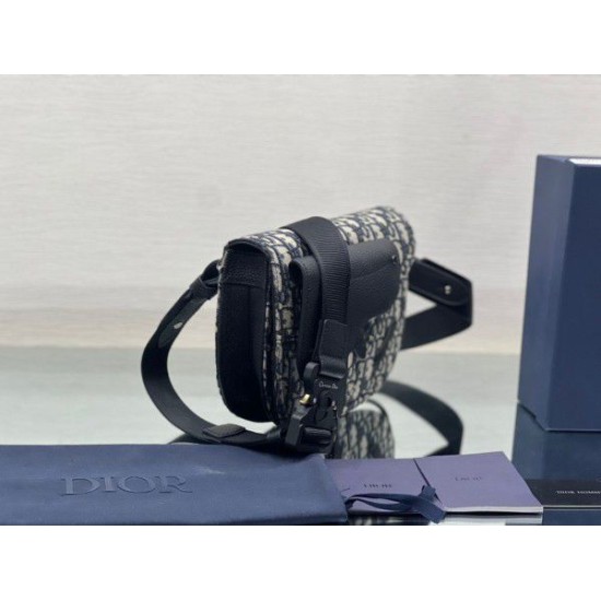 Replica Dior Saddle Men Pouch Dior Oblique Jacquard Grigio