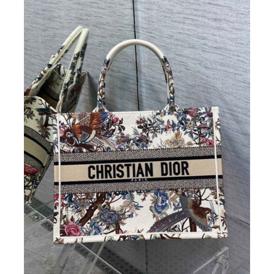 Replica Christian Dior Medium Dior Book Tote Crema