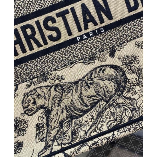 Replica Christian Dior Medium Dior Book Tote Crema Replica Christian Dior Medium Dior Book Tote Crema