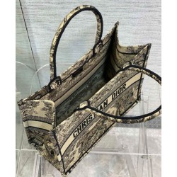 Replica Christian Dior Medium Dior Book Tote Crema