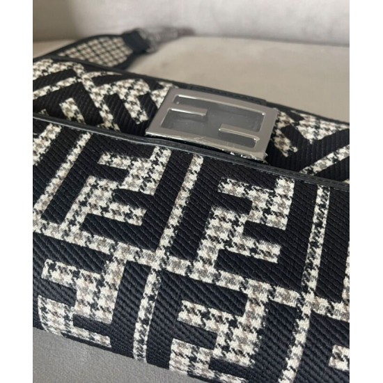 Replica Borsa Baguette Fendi 8BR600 Nera