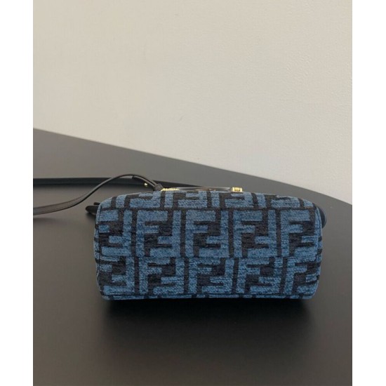 Replica Borsa Mini Fendi By The Way 8BS067 Blu Scuro Replica Borsa Mini Fendi By The Way 8BS067 Blu Scuro