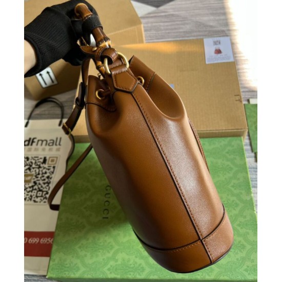 Replica Borsa a secchiello piccola Gucci Diana 724652 Caffè