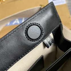 Replica Borsa a tracolla in pelle Gucci Matelasse 702200 nera