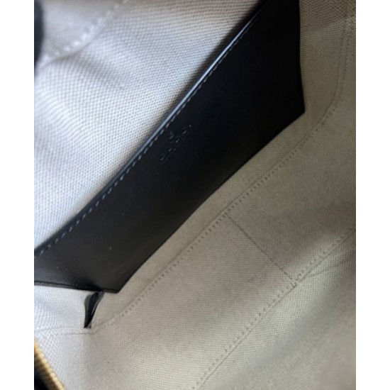 Replica Borsa a tracolla in pelle Gucci GG Matelasse 702234 nera