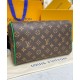 Replica Borsa da toilette Louis Vuitton Dopp Kit M46253 verde