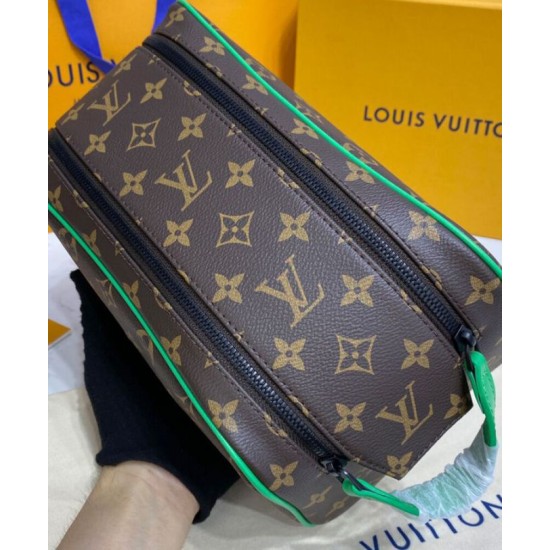 Replica Borsa da toilette Louis Vuitton Dopp Kit M46253 verde