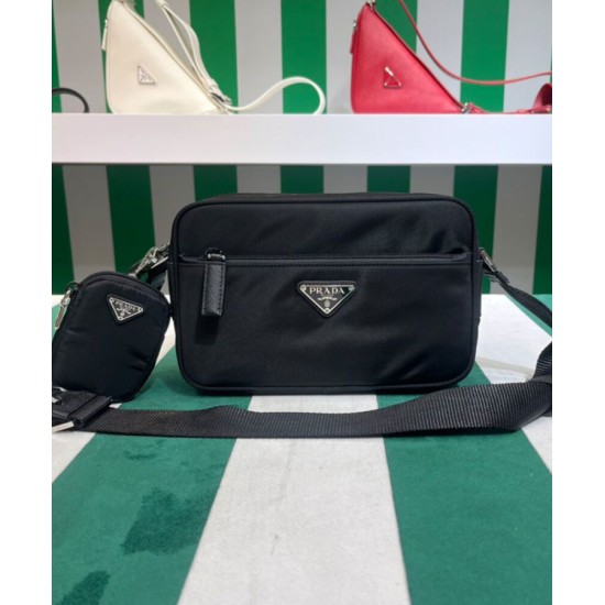Replica Borsa a tracolla Prada Re-Nylon 1BC167 nera