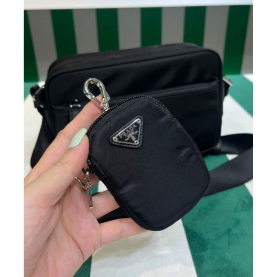 Replica Borsa a tracolla Prada Re-Nylon 1BC167 nera
