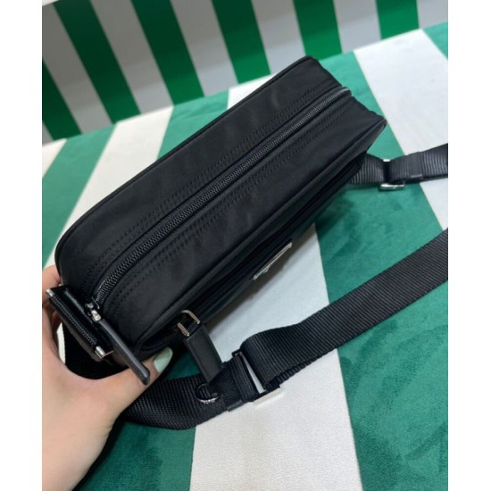 Replica Borsa a tracolla Prada Re-Nylon 1BC167 nera