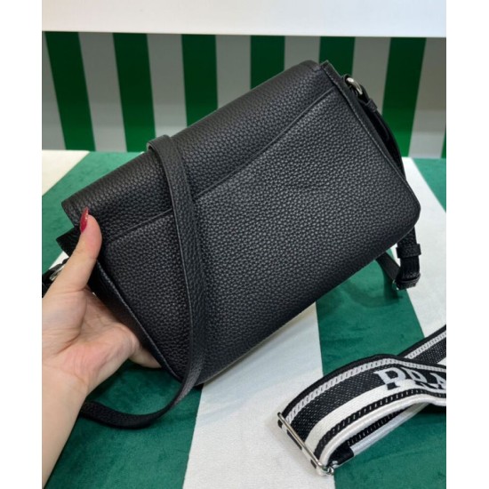Replica Borsa a tracolla Prada 1BD314 nera