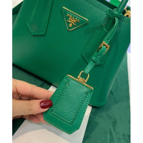 Replica Mini Borsa Prada Doppia In Pelle Saffiano Verde Replica Mini Borsa Prada Doppia In Pelle Saffiano Verde