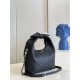 Replica Borsa Louis Vuitton Why Knot PM Mahina Leather M20703