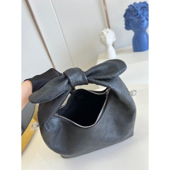 Replica Borsa Louis Vuitton Why Knot PM Mahina Leather M20703