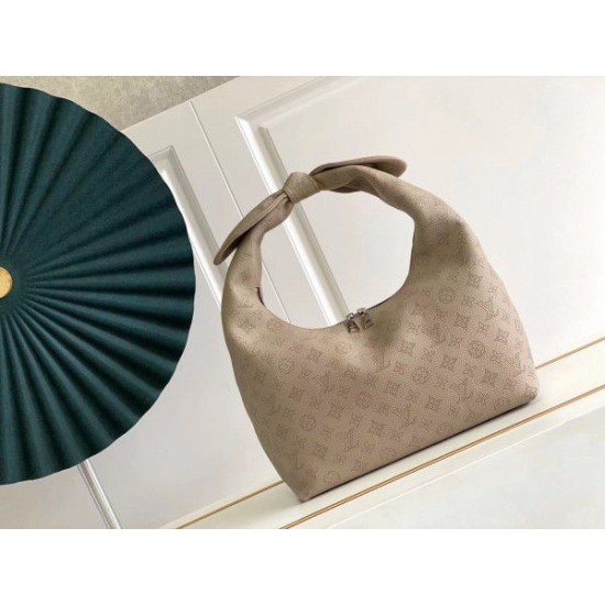 Replica Borsa Louis Vuitton Why Knot MM in pelle Mahina M20787