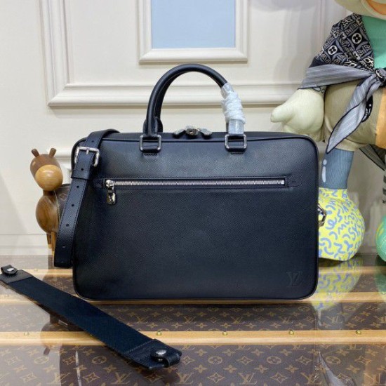 Replica Louis Vuitton Porte-Documents Business In Pelle Taiga M33441 Replica Louis Vuitton Porte-Documents Business In Pelle Taiga M33441