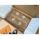 Replica Sciarpa Louis Vuitton LV Essential In Lana Beige M77728