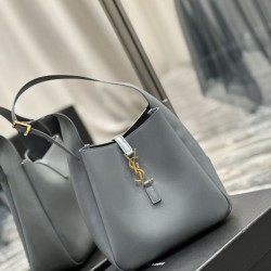 Replica YSL Saint Laurent Le 5 À 7 Cassandre Hobo Secchiello Piccola Borsa Morbida Pelle Liscia Grigia