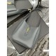 Replica YSL Saint Laurent Le 5 À 7 Cassandre Hobo Secchiello Piccola Borsa Morbida Pelle Liscia Grigia Replica YSL Saint Laurent Le 5 À 7 Cassandre Hobo Secchiello Piccola Borsa Morbida Pelle Liscia Grigia