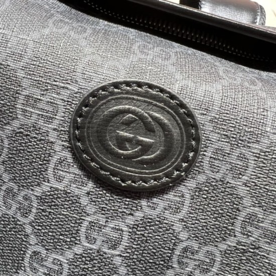 Replica Zaino Gucci medio con Interlocking G Men 696013 Nero Replica Zaino Gucci medio con Interlocking G Men 696013 Nero