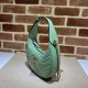 Replica Mini borsa Gucci GG Marmont a forma di mezza luna 699514 Verde