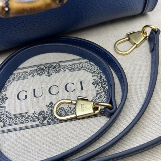 Replica Borsa tote piccola Gucci Diana 702721 Blu Replica Borsa tote piccola Gucci Diana 702721 Blu