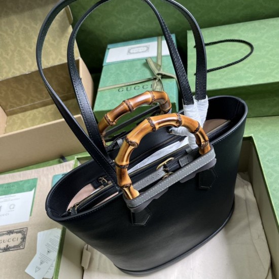 Replica Borsa tote media Gucci Diana 750394 Nera