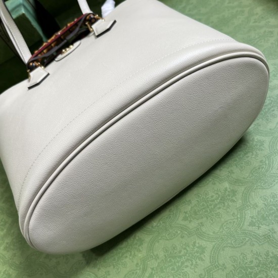 Replica Borsa tote media Gucci Diana 750394 Bianca