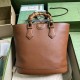 Replica Borsa tote media Gucci Diana 750394 Marrone