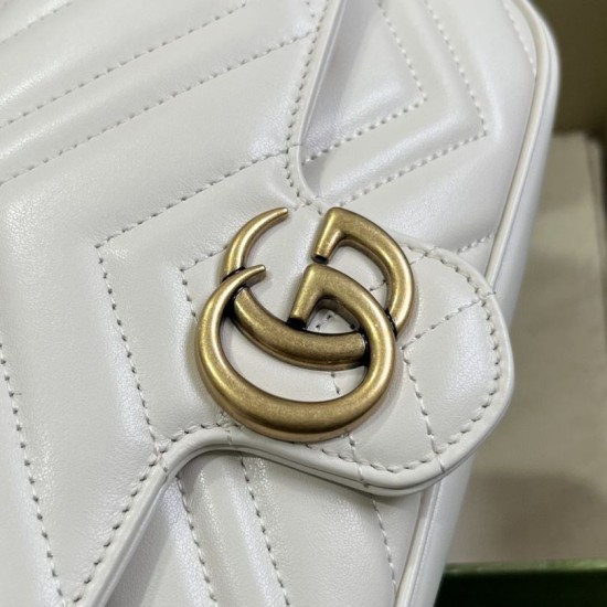 Replica Portafoglio con catena mini porta carte Gucci GG Marmont 751526 Bianco