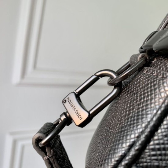 Replica Borsa Louis Vuitton Pochette Kasai da uomo M82078 Replica Borsa Louis Vuitton Pochette Kasai da uomo M82078