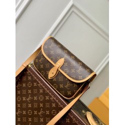 Replica Borsa a tracolla Louis Vuitton Gibeciere PM M42248