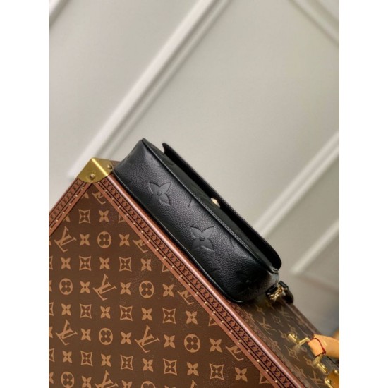 Replica Portafoglio Louis Vuitton con catena Ivy Monogram Empreinte M82210 Nero Replica Portafoglio Louis Vuitton con catena Ivy Monogram Empreinte M82210 Nero