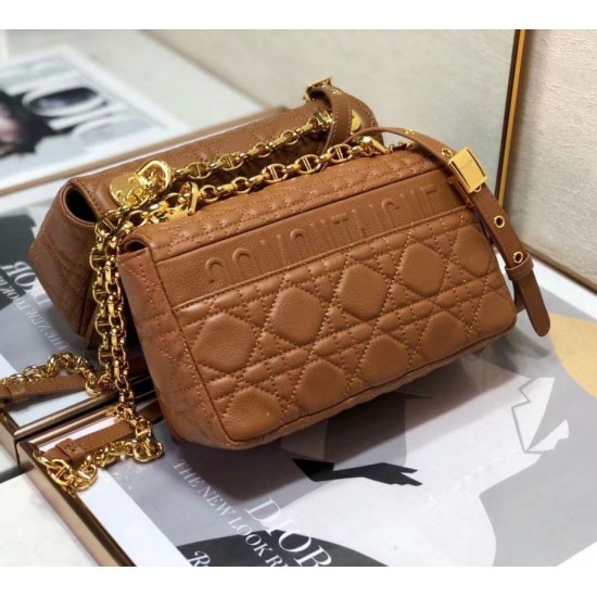 Replica Borsa Caro piccola Christian Dior Cannage in pelle di vitello marrone